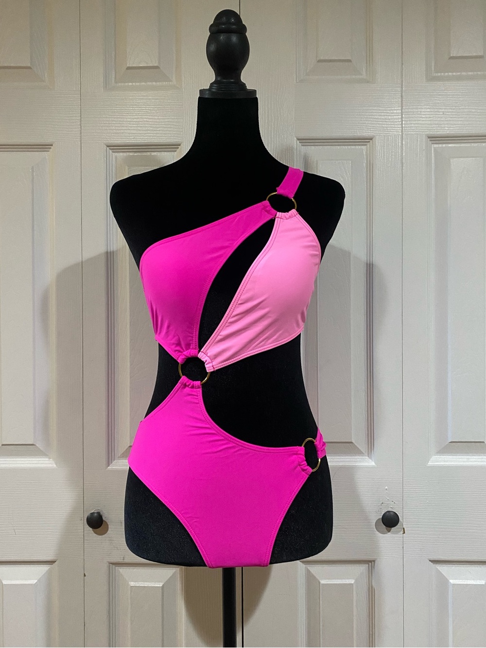 Hot Pink & Light Pink One-Shoulder Cutout Ring Detail One-Piece Swimsuit